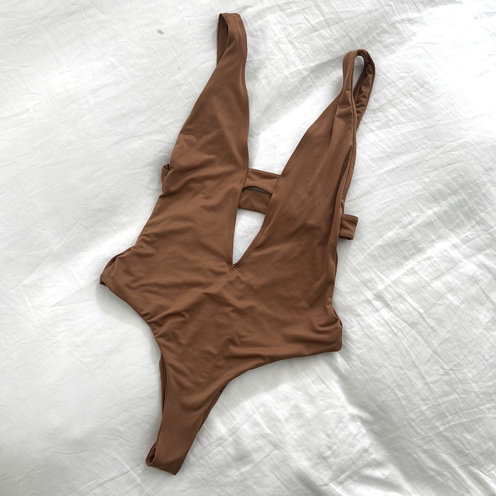 one piece bathing suit